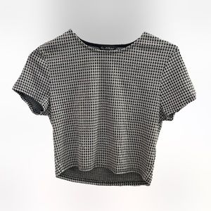 Miss Selfridge Crew Neck in Mono Dogtooth, Size US 10